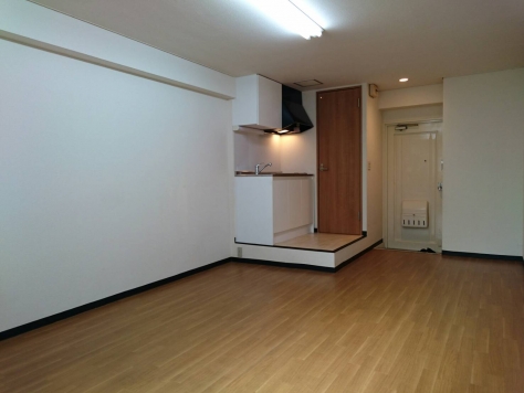 ��������� ��¤��Ź�ޡ��ƥʥ������ʪ��β���