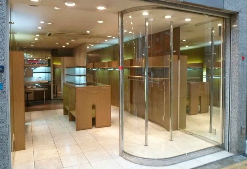 ���԰��� ������ܤ�Ź�ޡ��ƥʥ�����ߤβ���